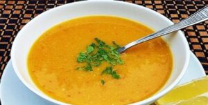 فوائد شوربة العدس في الشتاء