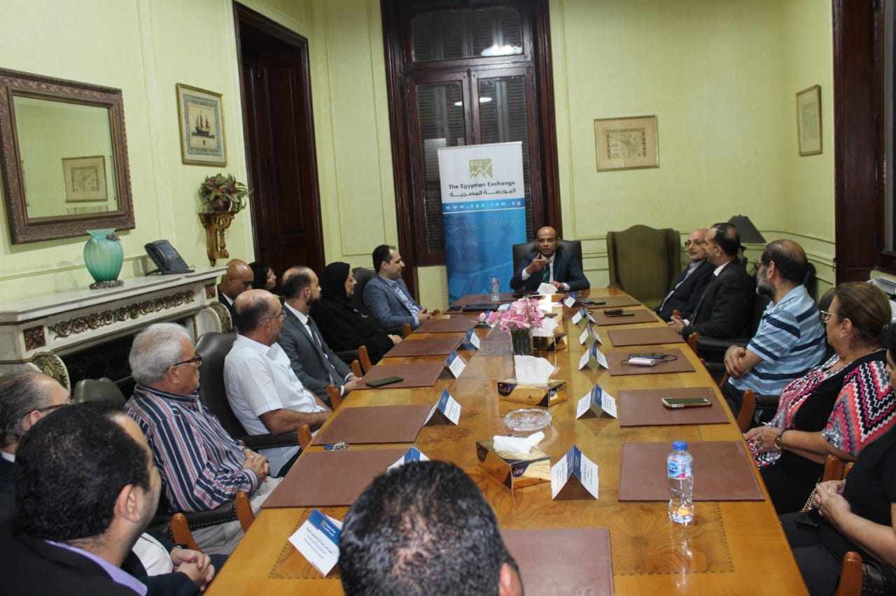 رئيس البورصة يلتقي بقيادات شركات الوساطة بالإسكندرية