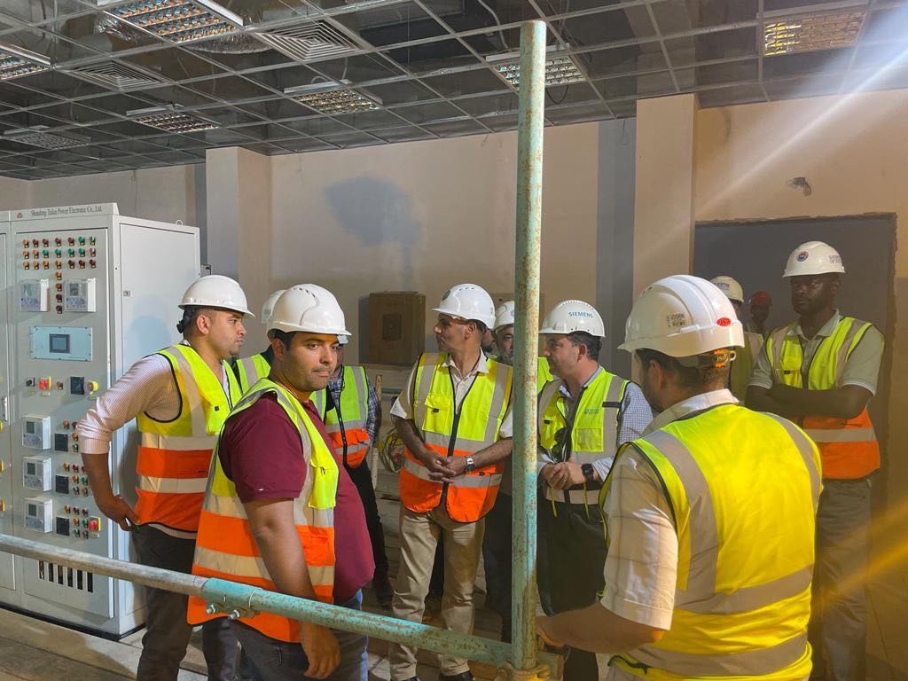 وزيرالإسكان يتابع موقف العمل بمشروعات الكهرباء والمرافق والخدمات بمدينة حدائق العاصمة