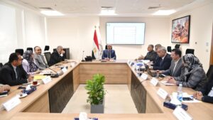 وزير الإسكان ووزير التجارة السعودي يبحثان مجالات التعاون المشترك