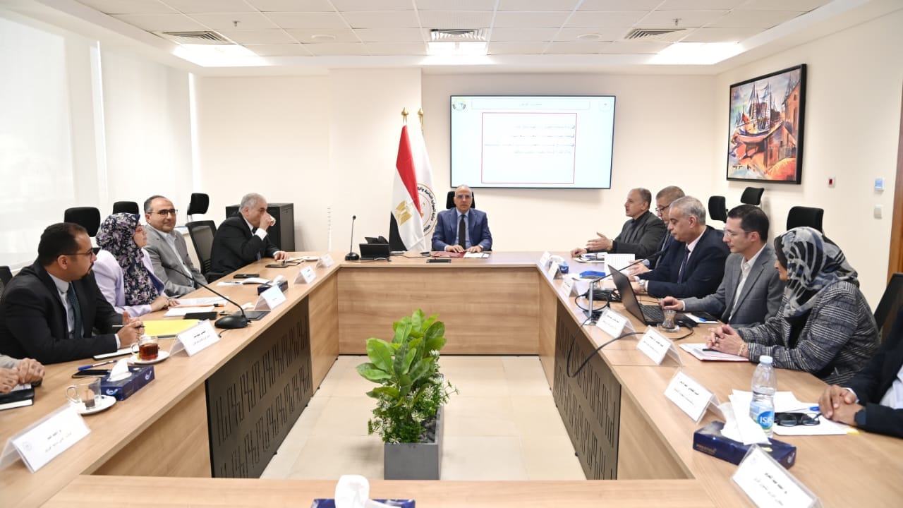 وزير الإسكان ووزير التجارة السعودي يبحثان مجالات التعاون المشترك