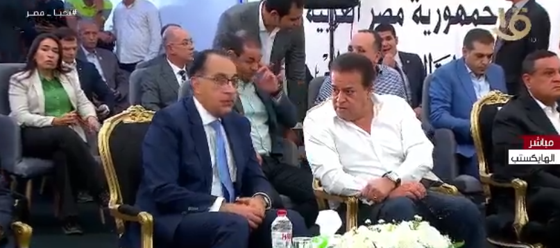 مدبولي يتفقد شاحنات المساعدات الإنسانية ضمن قافلة صندوق “تحيا مصر” لدعم أهل غزة