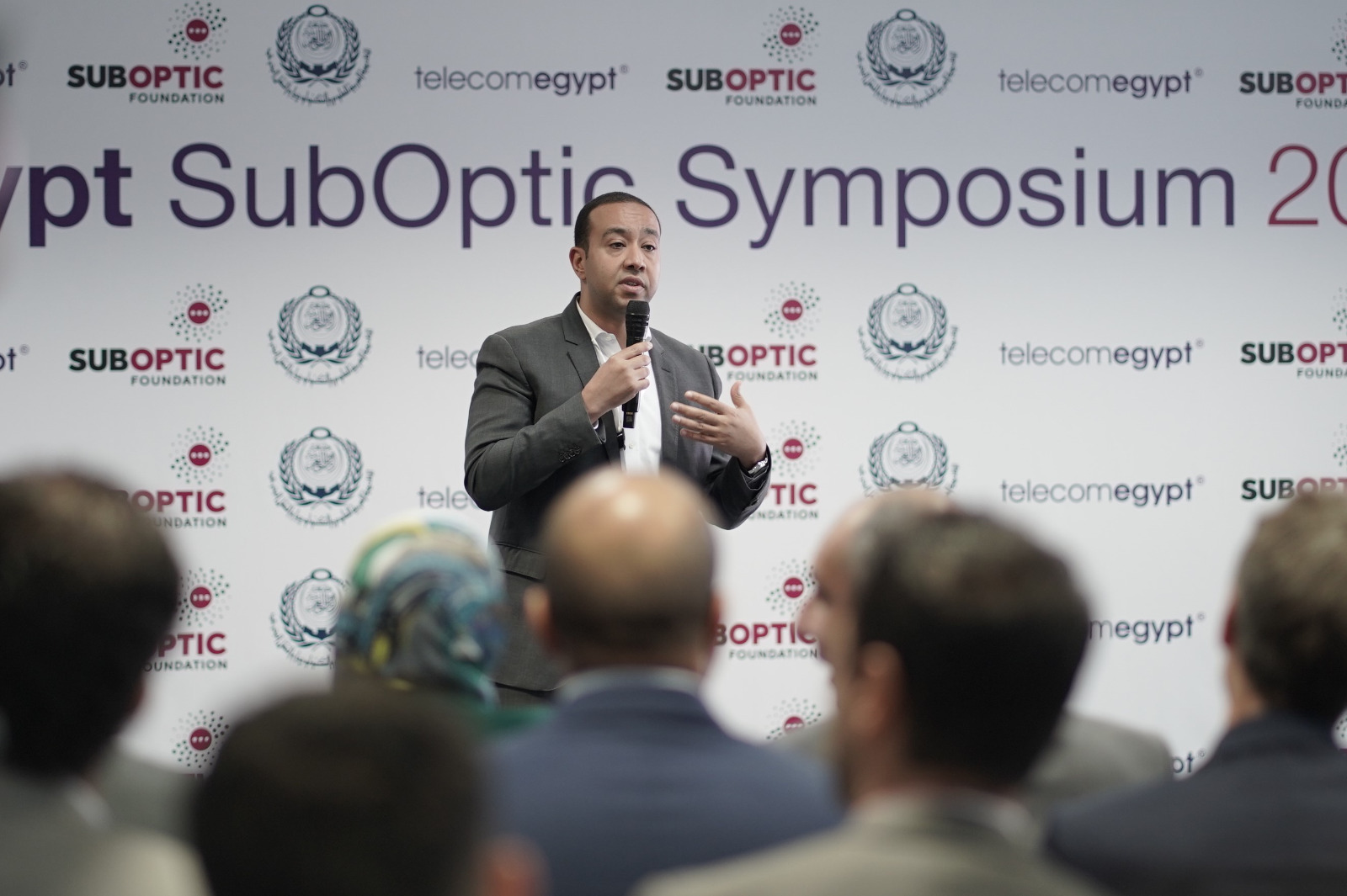 المصرية للاتصالات تدعم تطوير كوادر جديدة في صناعة الكابلات البحرية