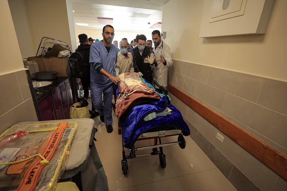 انهيار النظام الصحي.. تحذير أممي من سيناريو أكثر رعبًا في غزة