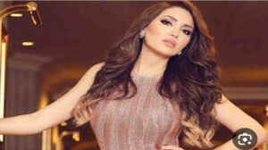 نسرين طافش فتاة تمتلك قناة للطبخ على اليوتيوب في فيلم بنقدر ظروفك