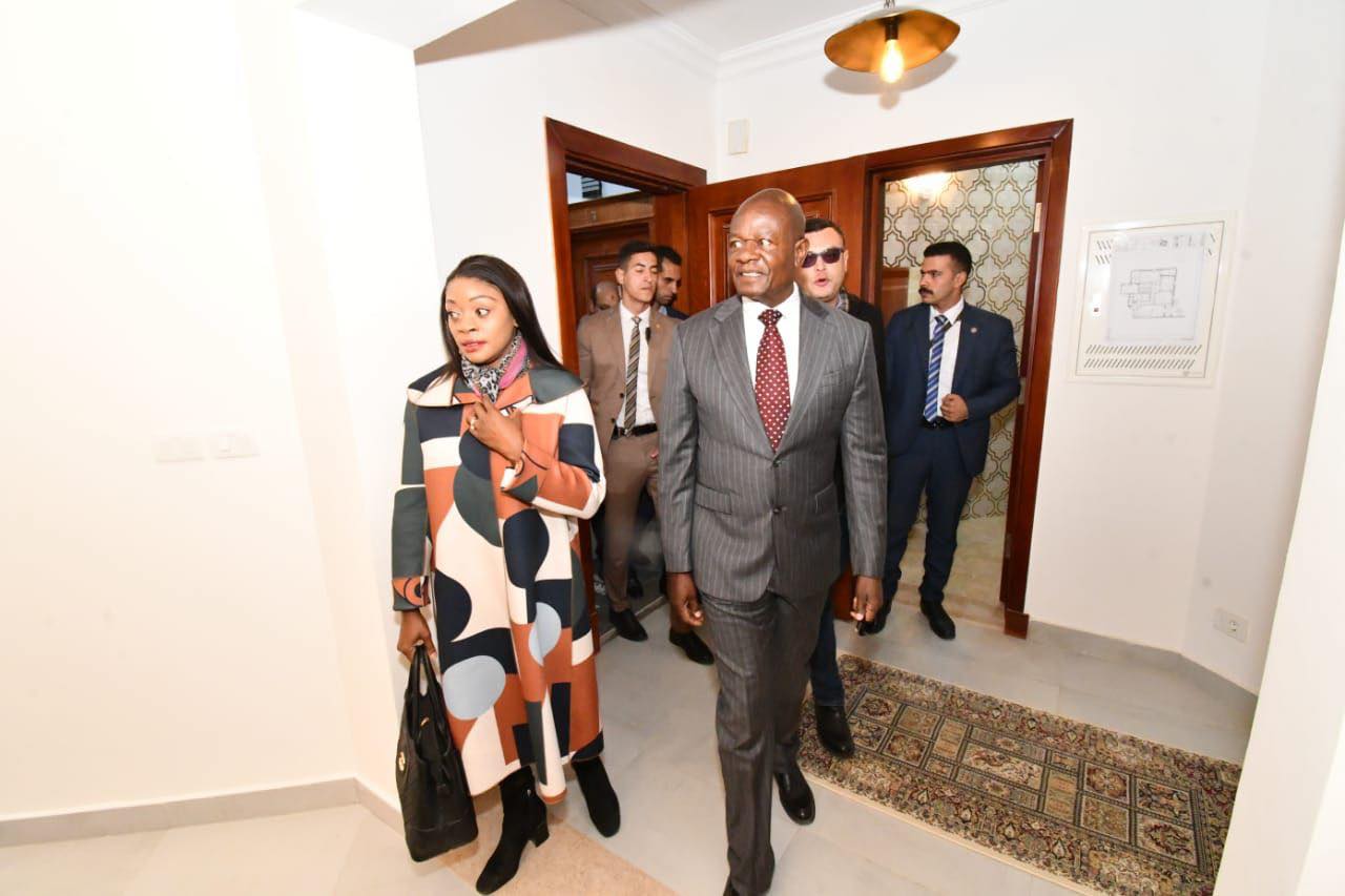 وزير الإسكان بزيمبابوى يزور مشروعات العاصمة الإدارية الجديدة ومدينة حدائق العاصمة