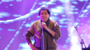 محمد منير يحيي حفلًا غنائيًا في القاهرة ليلة رأس السنة