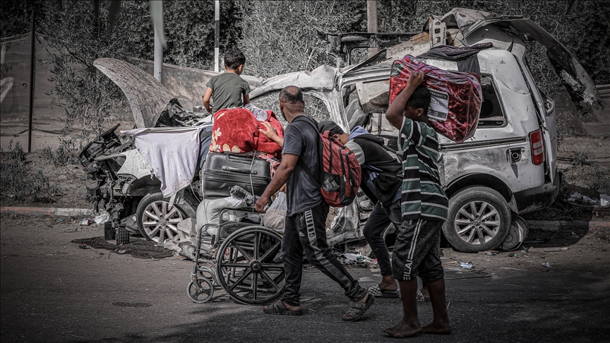 مخطط التهجير مستمر.. جيش الاحتلال يبدأ تفريغ خان يونس من سكانها