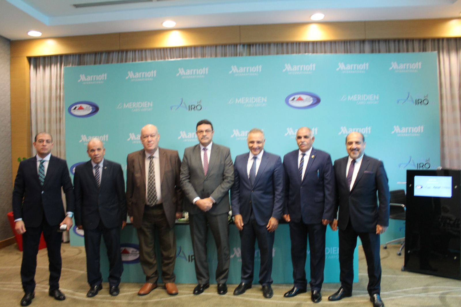 ايروتيل تجدد تعاقدها مع “لو ميريديان” مطار القاهرة