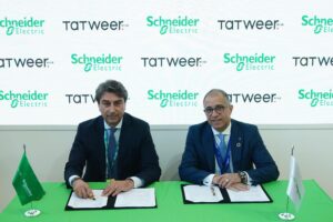 “تطوير مصر” توقع مع “شنايدر إلكتريك” لاستخدام تقنيات منصة “AVEVA” بمشروع إلمونت الجلالة