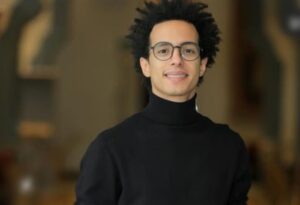 بعد إشادات الجمهور به.. طه دسوقي يوجه رسالة لطقم عمل مسلسل “حالة خاصة”