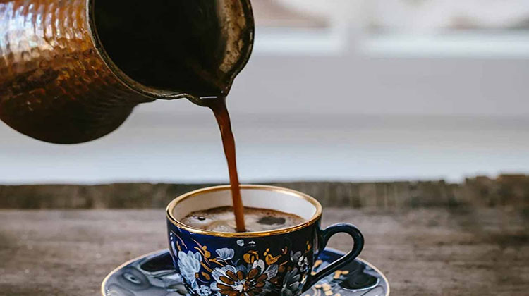 شرب القهوة