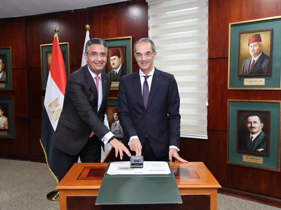 وزير الاتصالات يشهد الإطلاق التجريبى لخدمة ” بريدى” البريد الإلكترونى المسجل بريديا