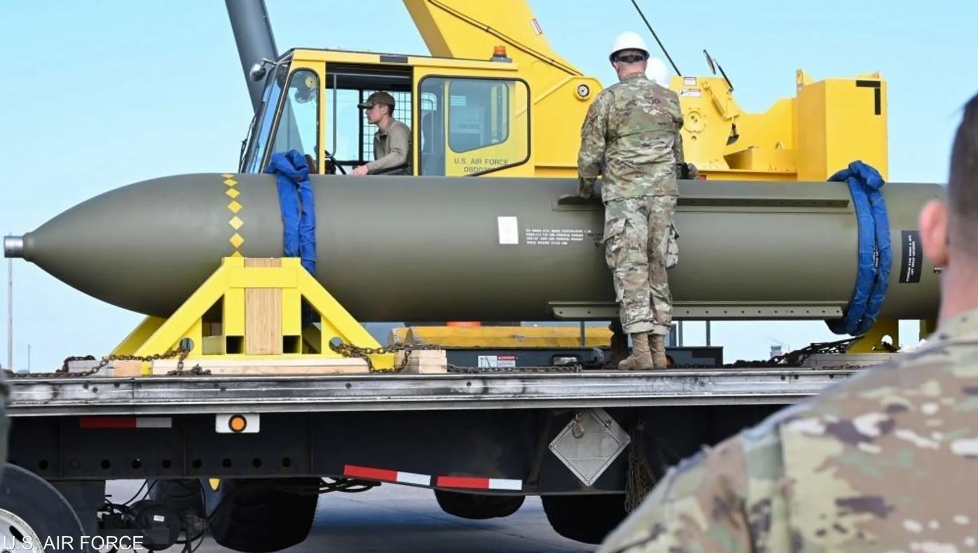 واشنطن تقرع طبول الحرب.. أمريكا تضع أسلحة نووية في بريطانيا