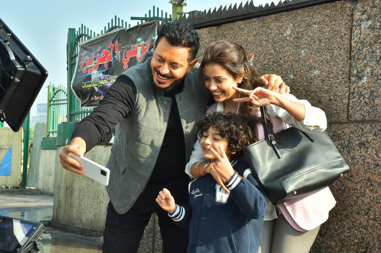 شاهد.. مصطفى شعبان يواصل تصوير ” المعلم” استعدادًا لرمضان 2024