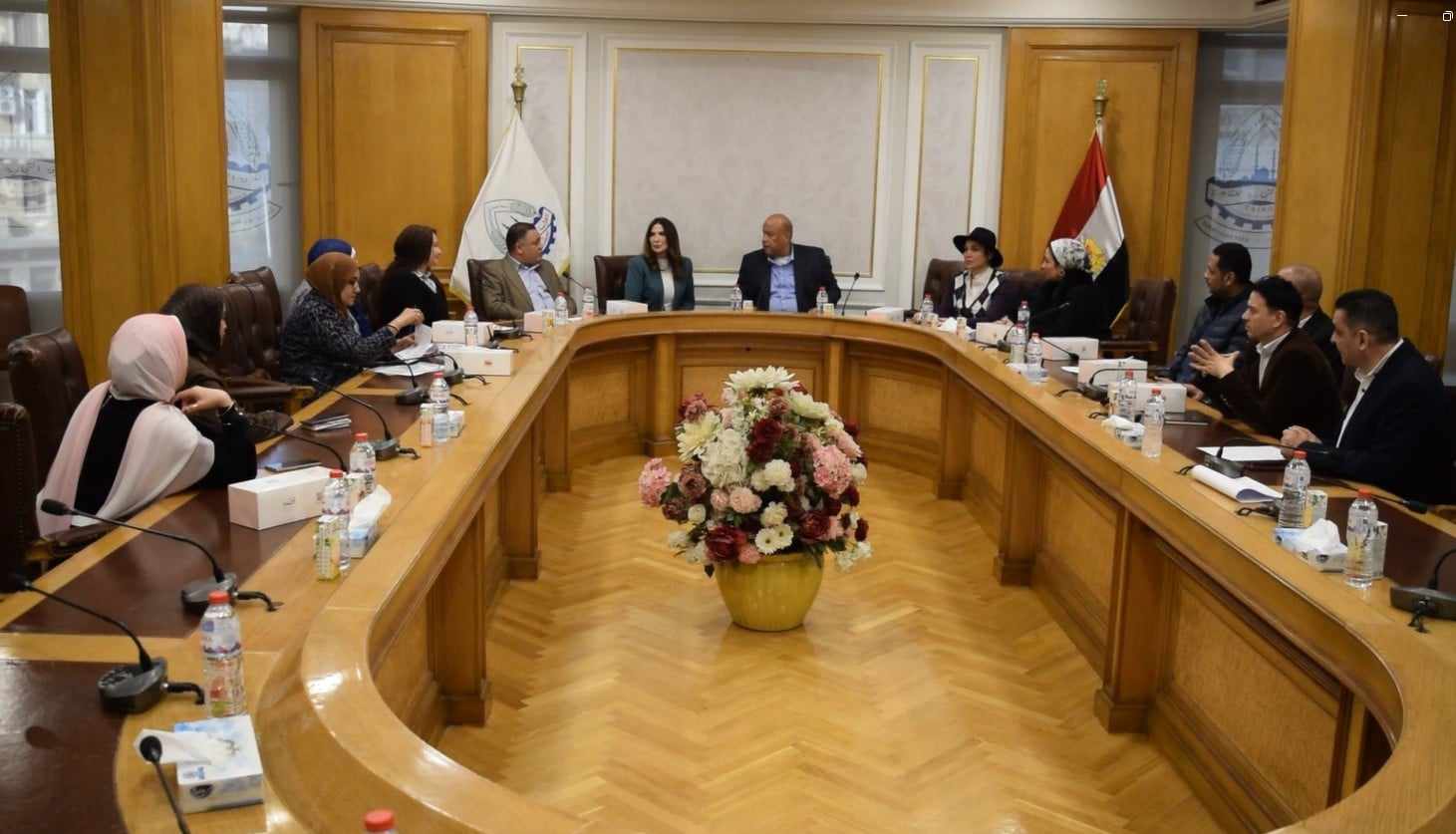 شُعبة الحراسة ونقل الأموال تناقش تطبيق الحد الأدنى للأجور