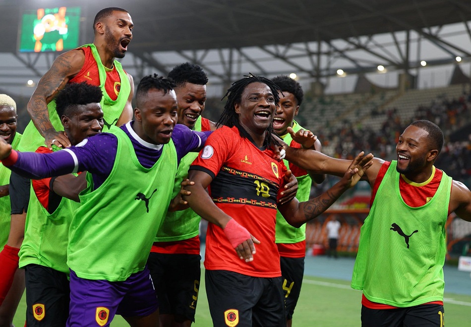 نيجيريا يواجه أنجولا الليلة في دور الثمانية لبطولة كأس الأمم الأفريقية