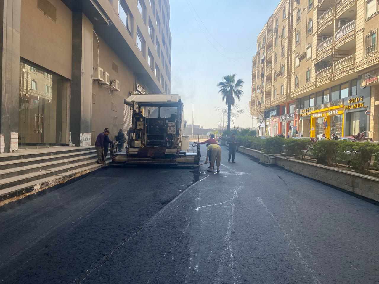 خلال شهر رمضان.. محافظة الجيزة ترفع كفاءة شوارعها