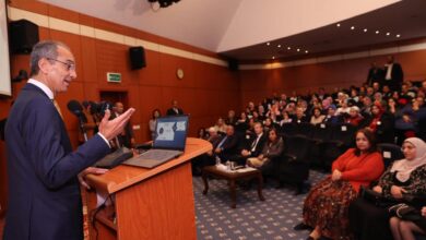 وزير الاتصالات يفتتح فعاليات ملتقى مستقبل تمكين المرأة فى عصر التحول الرقمى