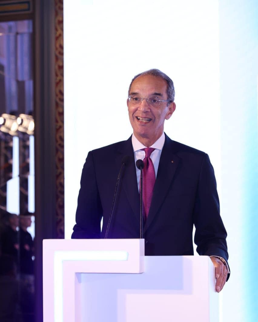 الدكتور عمرو طلعت وزير الاتصالات وتكنولوجيا المعلومات