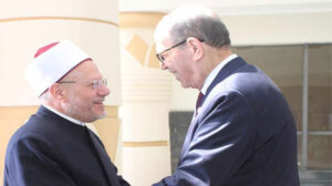 رئيس النيابة الإدارية:مفتى الجمهورية قامة وقيمة علمية كبيرة