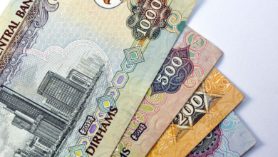 العملات العربية والأجنبية