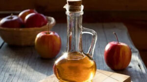 طبيبة تفجر مفاجأة عن التخسيس بخل التفاح