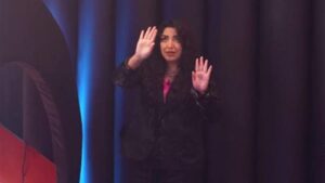 من “سجدة الفرح والعوض” لـ”الصراخ في رامز جاب من الآخر”.. رواد مواقع التواصل يسخرون من ريم طارق بعد حلقتها مع حسن شاكوش