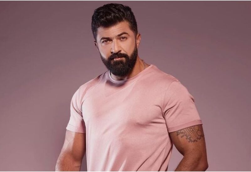 بالفيديو.. سيف نبيل يطلق أغنية ” مامطروقة “