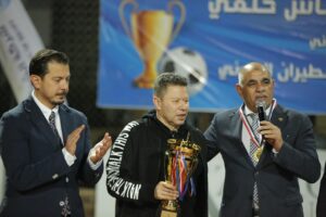 رئيس اللجنة الرياضية لمصر للطيران : ختام الدورة الرمضانية بحضور نجوم الكرة .. وأقامة بطولة دورى الشركات قريبا