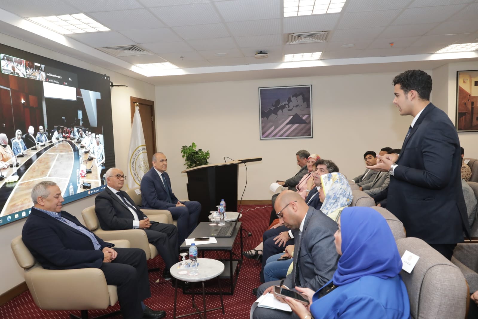 وزير التربية والتعليم يستقبل الطلاب المشاركين فى المسابقة العالمية “أيسف”
