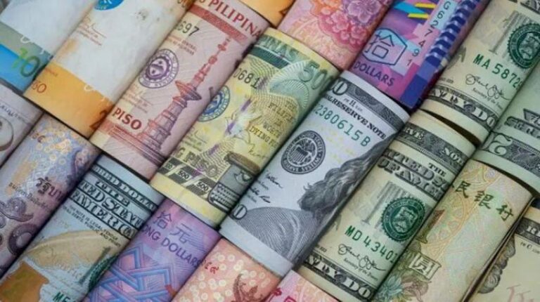 العملات العربية والأجنبية