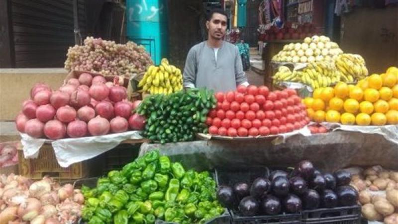 أسعار الخضار والفاكهة في الأسواق اليوم السبت