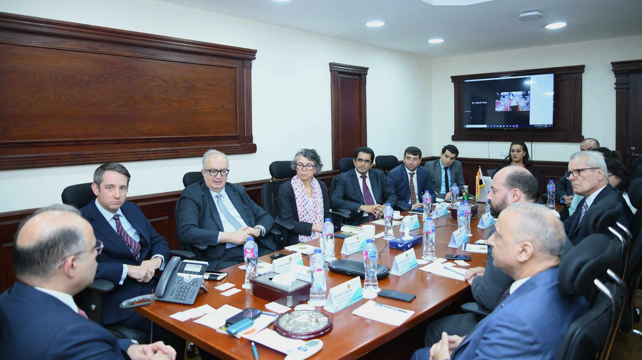 الرقابة المالية تستعرض تجربة تنظيم إطلاق صناديق للاستثمار في الذهب مع المجلس العالمي للذهب