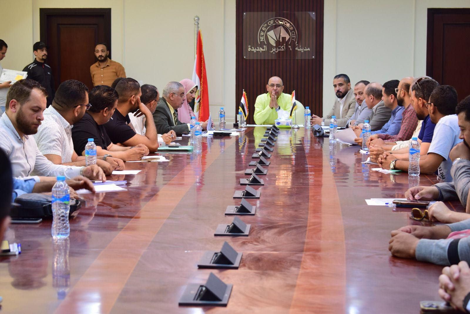 رئيس جهاز “أكتوبر الجديدة” يجتمع بممثلي الشركات المنفذة لـ”سكن لكل المصريين” لمتابعة الأعمال