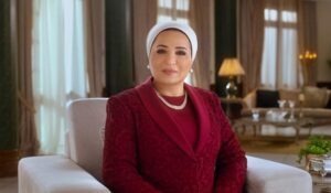 انتصار السيسي تهنئ أبطال الألمبي: إنجازًا مشرفًا