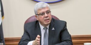 وزير التعليم العالى.. يؤكد متابعة تنفيذ المبادرة الرئاسية لبرنامج عقول المستقبل