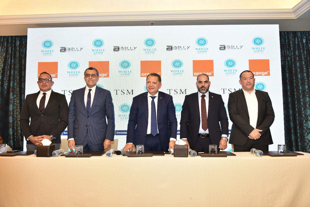 جي في للاستثمار توقع 5 اتفاقيات بمشروعها وايت ساند بالساحل الشمالي