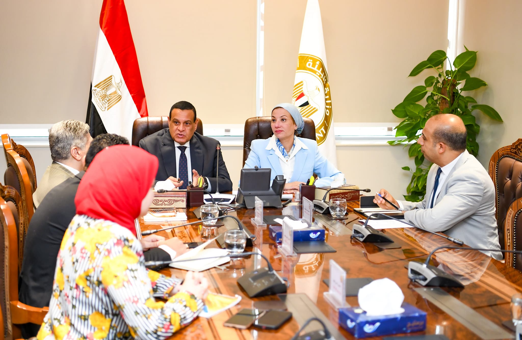 وزيرا البيئة والتنمية يتابعان مستجدات منظومة إدارة المخلفات البلدية الصلبة