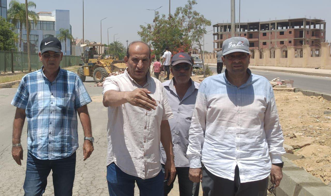الإسكان: تنفيذ أعمال رفع الكفاءة وتطوير الطرق بمدن الشروق وبني سويف وأخميم والمنيا الجديدة