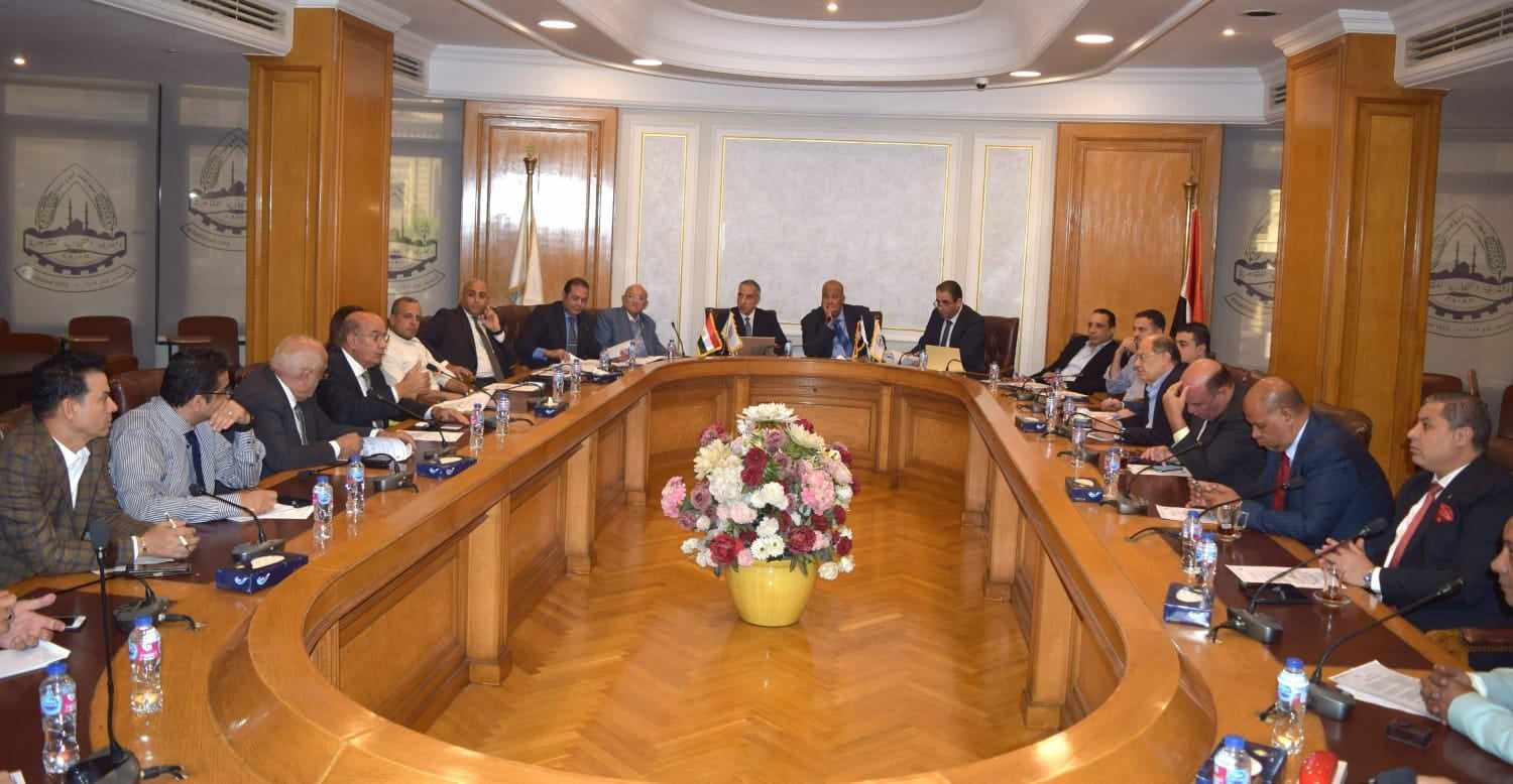 مجلس إدارة غرفة القاهرة يهنىء “مدبولي” بعد تجديد الثقة وتكليفه بتشكيل الحكومة الجديدة