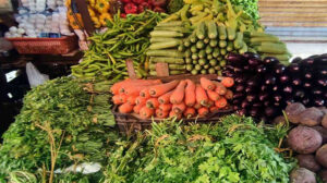 أسعار الخضار والفاكهة اليوم الأحد