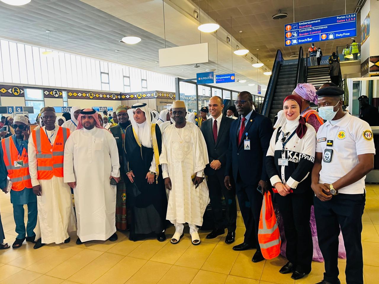 إشادة من دولة غينيا لوزارة الطيران المدني بالجهود الداعمة لشركة مصر للطيران بنقل حجاج كوناكري