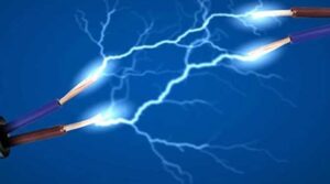 مصرع سيدة وإصابة آخرين صعقا بالكهرباء في مزرعة دواجن بالدقهلية