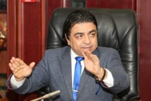 رئيس معهد القلب سابقًا يقدم روشتة نصائح لدقات القلب السريعة