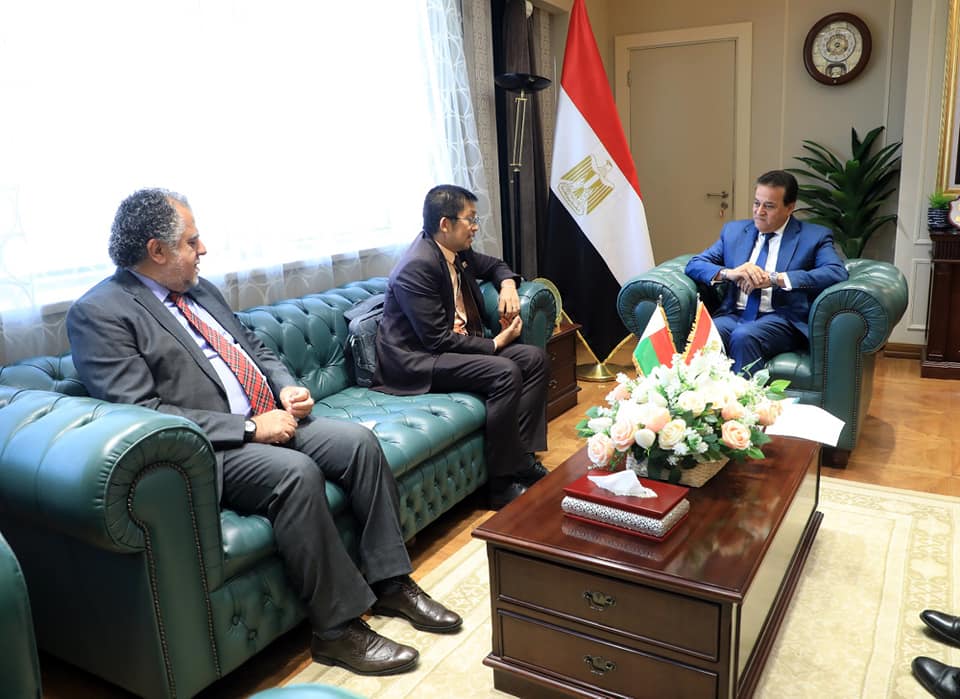 وزير الصحة يبحث مع نظيره بمدغشقر سبل التعاون المشترك في المجال الصحي