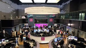 تباين بالأسواق وسط ترقب لقرار البنك المركزي الأوروبي بشأن الفائدة