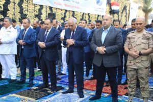 بساحة مسجد مصطفى محمود محافظ الجيزة يؤدى صلاة عيد الأضحى المبارك