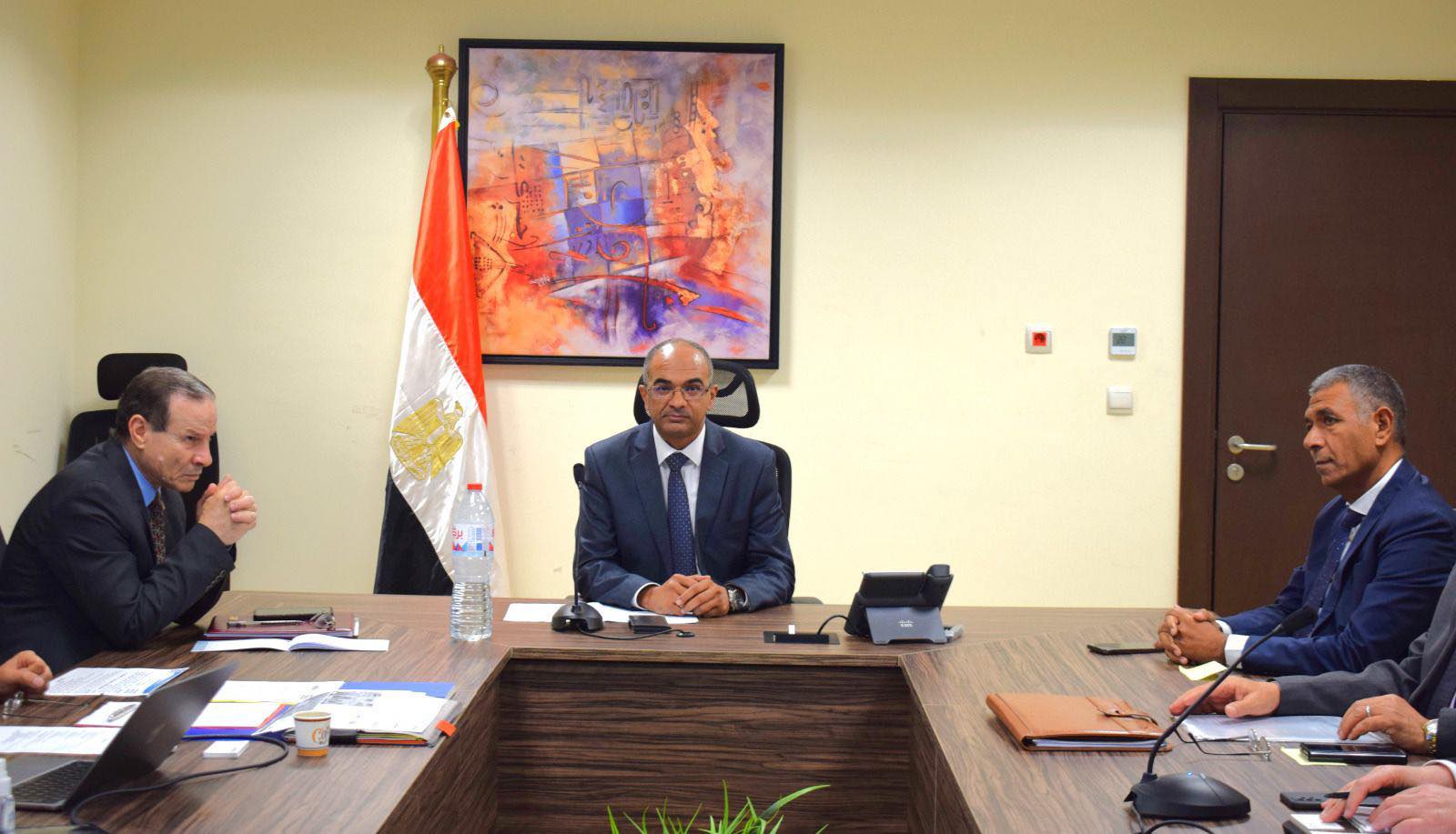 نائب وزير الإسكان يؤكد دعم شركات القطاع الخاص للمشاركة في تنفيذ مشروعات المرافق وتوطين الصناعات