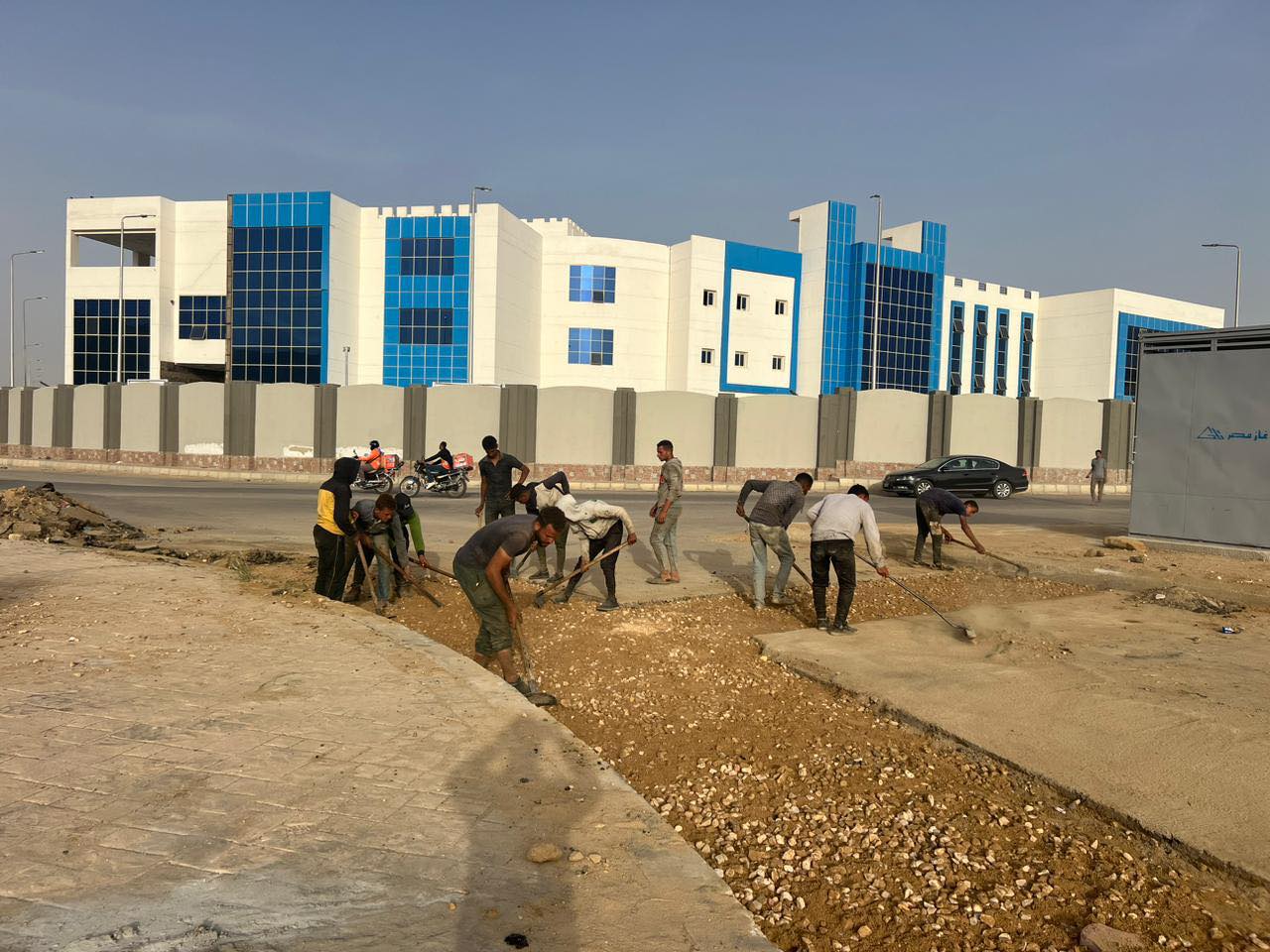 جهاز الشروق: بدء صيانة الطرق بقطاعي شرق وغرب المدينة